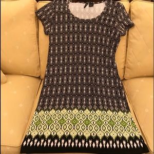 ✳️ 3 for 💲2️⃣4️⃣ ✳️ New Directions Black, White, & Lime Green Dress 👗